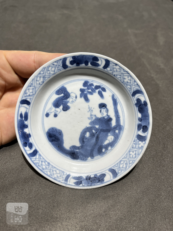 清康熙 青花松竹梅纹盘、青花人物纹盘（一组） - 图12